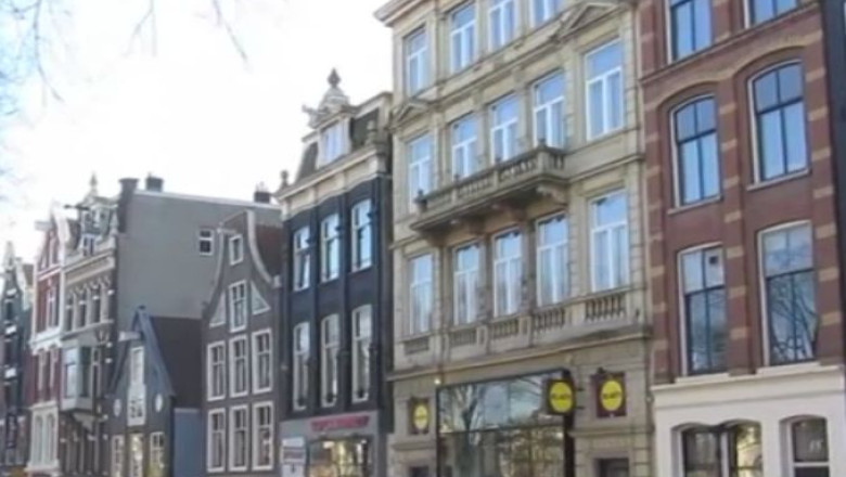 SONDAJ. Opt olandezi din zece vor ca frontierele tarii lor sa ramana inchise pentru romani Imagine