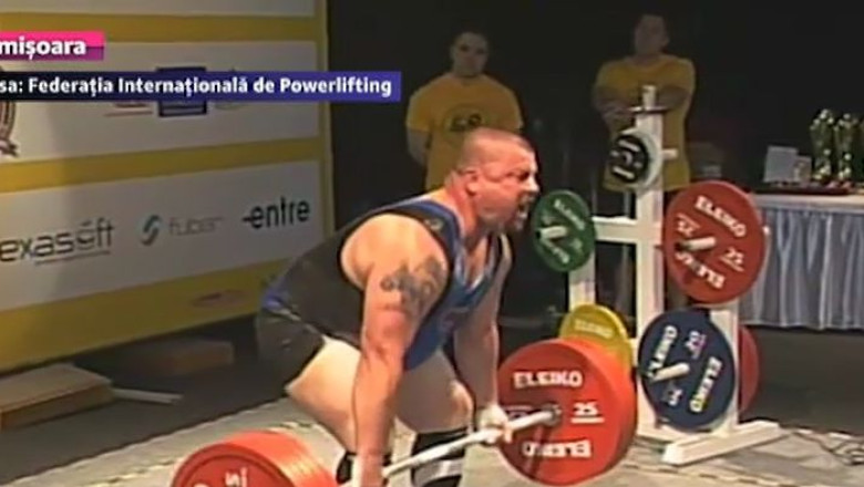 Sorin Cazacu, vicecampion mondial la powerlifting. Sportivul timisorean a ridicat un total de 917,5 kilograme Imagine