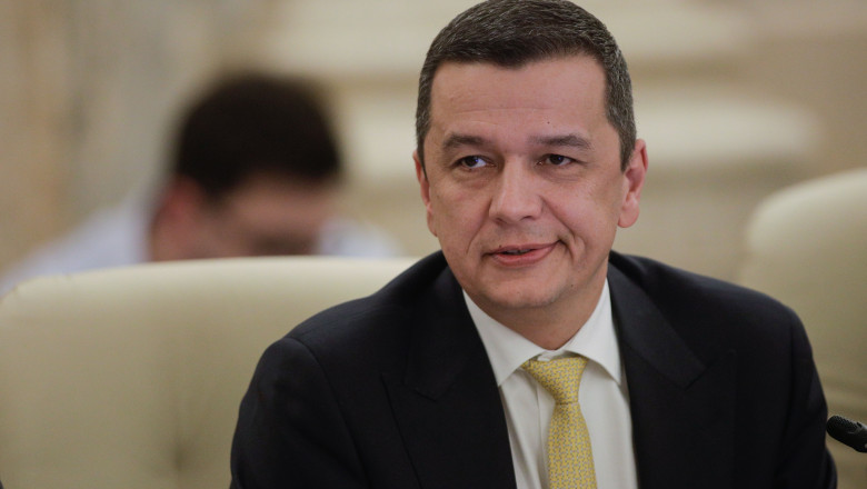 Sorin Grindeanu, intrebat pe cine injura daca intarzie trenul: Pe Grindeanu  Imagine