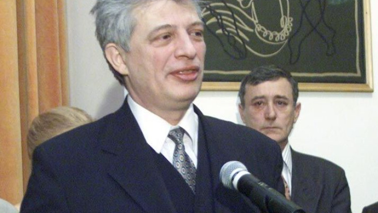 Sorin Iliesiu, senator PNL: Demisia lui Crin Antonescu ar fi o solutie pentru rezolvarea crizei politice Imagine