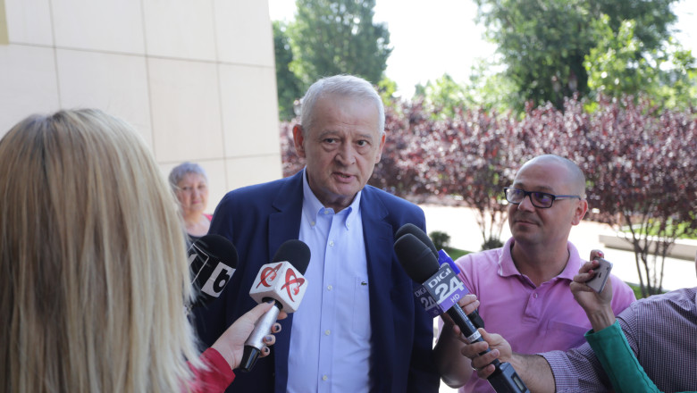 Sorin Oprescu a parasit teritoriul Romaniei in urma cu doua saptamani. Politia l-a dat in urmarire Imagine