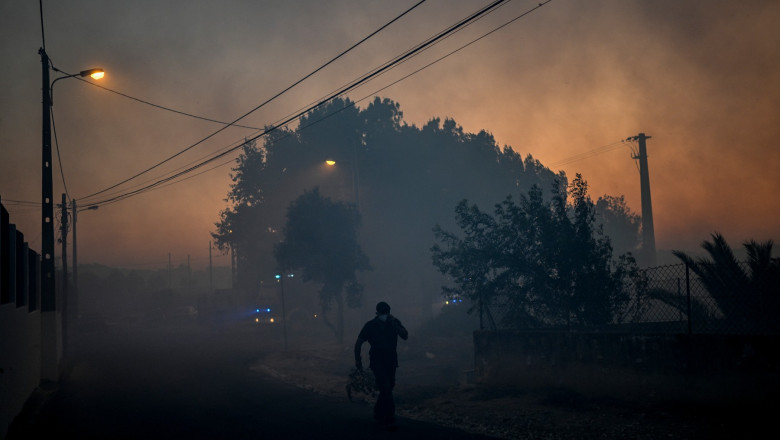 Spania si Portugalia trec prin unul dintre cele mai intense valuri de caldura din aceasta vara: 44 de grade Celsius si incendii uriase Imagine