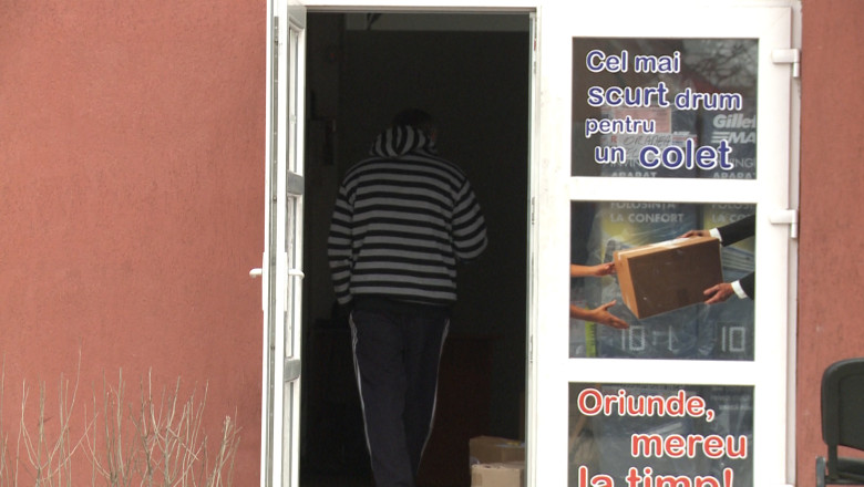 Spargere la sediul unei firme de curierat din Oradea. A disparut seiful in care erau cateva mii de euro Imagine