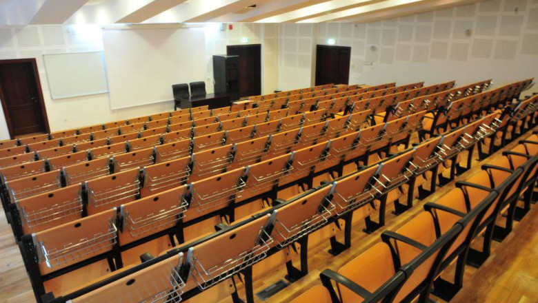 Specializari desfiintate in facultati, din cauza numarului mic de posibili studenti Imagine