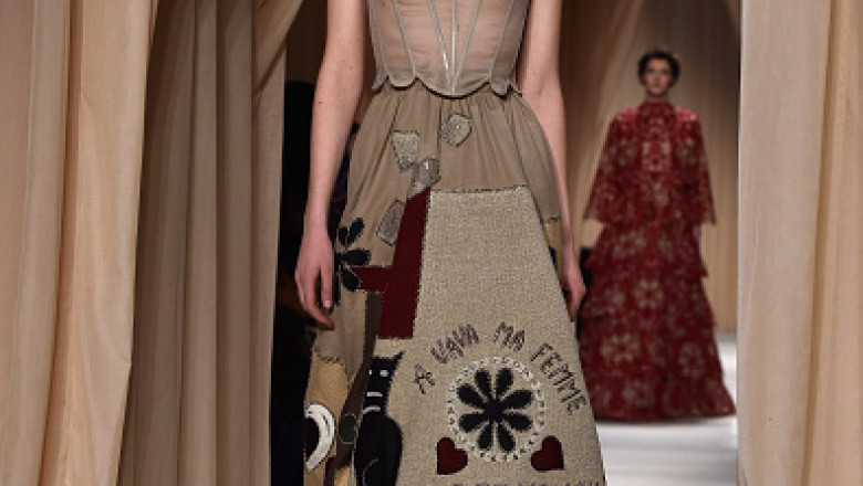 Spectacol marca Valentino, la Paris Imagine