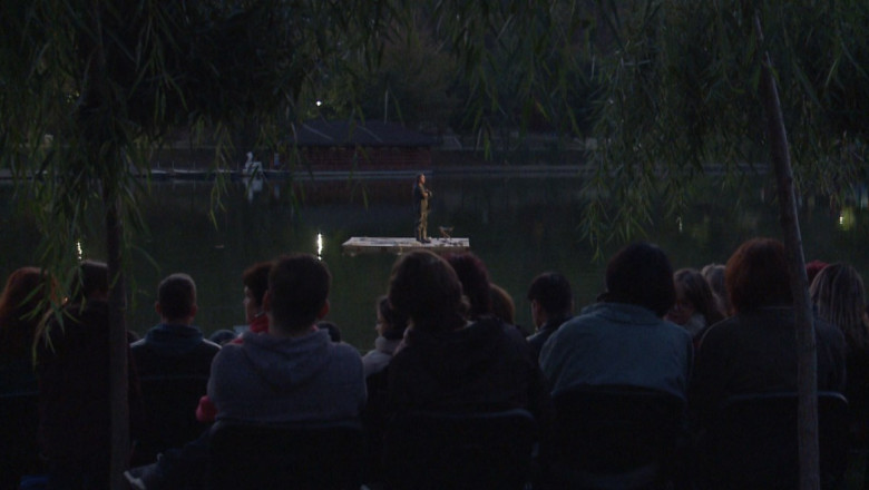 Spectacol pe apa. Piesa de teatru "Iona" a fost pusa in scena pe Lacul Ciric Imagine