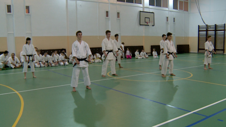 SPORT. Performante remarcabile pentru karateka ieseni Imagine