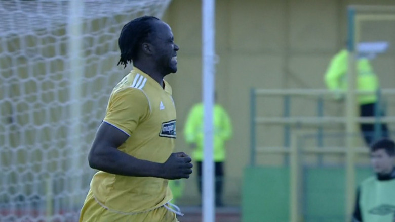 SPORT. Temwanjera, vedeta in Thailanda. Fostul atacant al FC Vaslui este golgheterul echipei Bangkok United Imagine