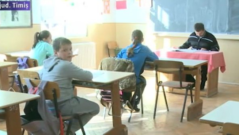Sprijin de la primarii, pentru salariile dascalilor Imagine