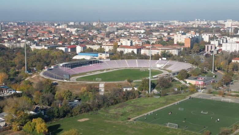 Stadionul „Dan Paltinisanu” din Timisoara va fi demolat. Expozitia-eveniment organizata de ramas-bun. „Toti sunt nostalgici” Imagine