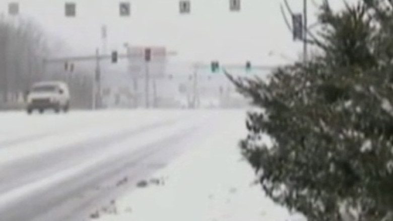 Stare de urgenta in sapte state din SUA. Cel putin 20 de persoane au murit Imagine