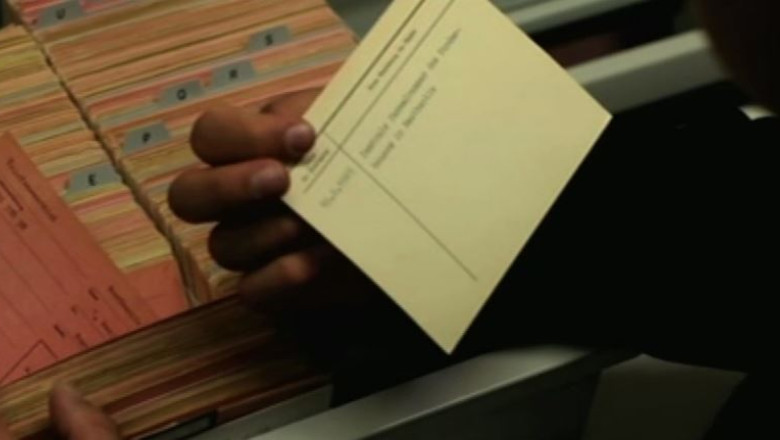 STASI, obsesia supravegherii: dintre sutele de mii de informatori, 8.000 au fost elevi si studenti Imagine