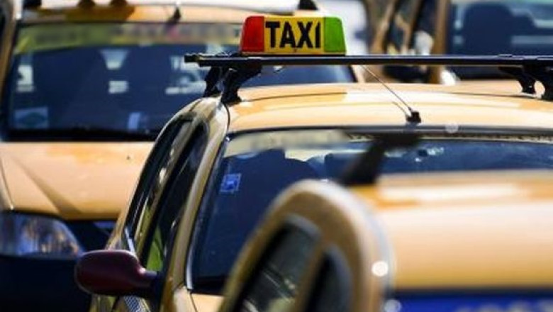 Statii de taxi in zona zero a Timisoarei Imagine