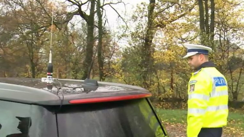 Statiile radio de pe masini, verificate. La ce sustin soferii ca le folosesc  Imagine