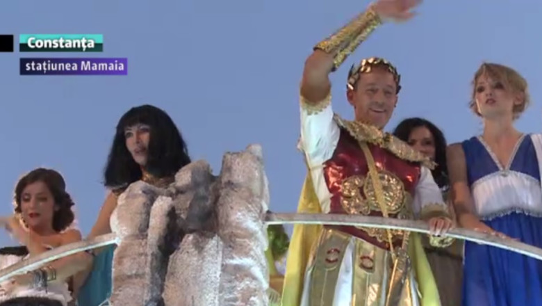 Statiunea distractiei. Mii de turisti au asistat la startul Carnavalului Mamaia 2014 Imagine