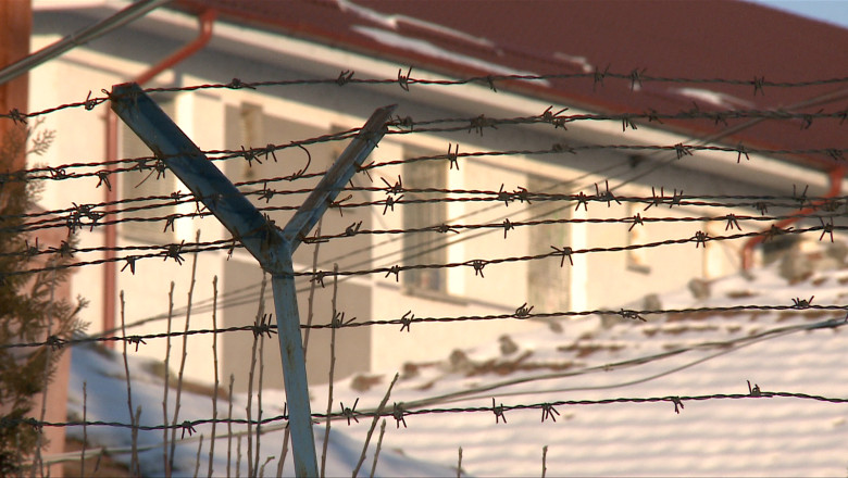 Statul roman, obligat sa plateasca daune morale unui criminal din Craiova pentru conditiile din inchisoare Imagine