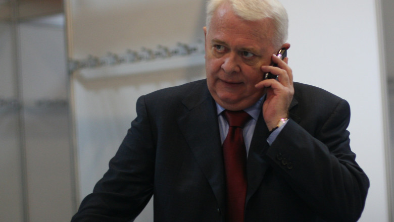 STENOGRAME. Viorel Hrebenciuc il sfatuia pe Adrian Nastase sa faca „deal-uri” Imagine