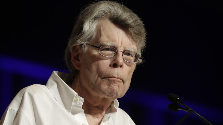 Stephen King: „Trump este un tradator, un nenorocit iubitor de Putin” Imagine