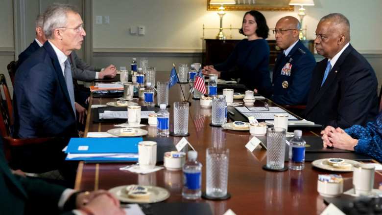 Stoltenberg discuta la Washington continuarea ajutorului militar american pentru Ucraina Imagine