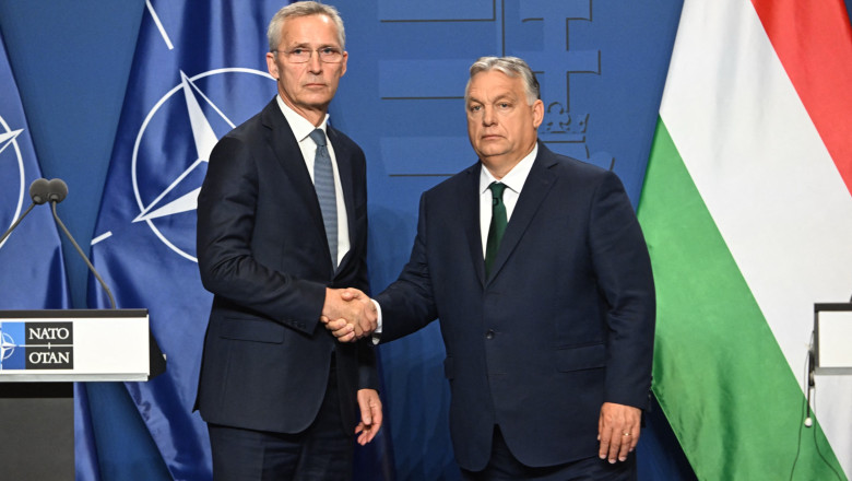 Stoltenberg l-a convins pe Orban: Ungaria nu va participa la sprijinul NATO pentru Ucraina, dar nici nu il va bloca Imagine
