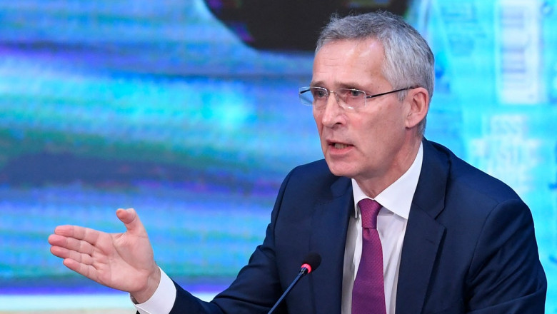 Stoltenberg: "Ce se intampla la masa negocierilor depinde de situatia de pe campul de lupta". Seful NATO vine luni in Romania Imagine