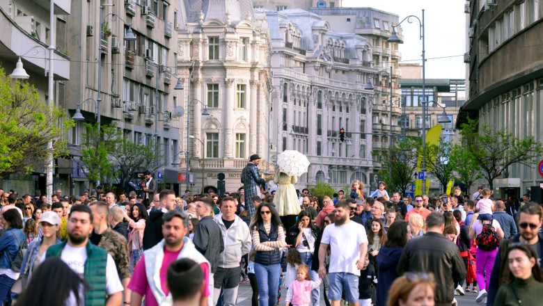 „Strazi Deschise” in Bucuresti. Arta si joaca pentru comunitate. In acest weekend pe Calea Victoriei, in Cotroceni si in sectorul 3 Imagine