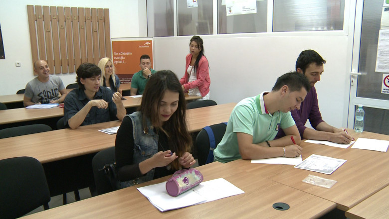 Student pentru o saptamana. 49 de liceeni din mai multe judete vor afla ce inseamna viata de student Imagine