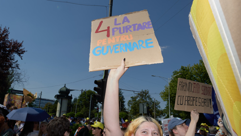Studentii din marile centre universitare ies luni in strada. Ce-i nemultumeste si care e programul protestelor Imagine