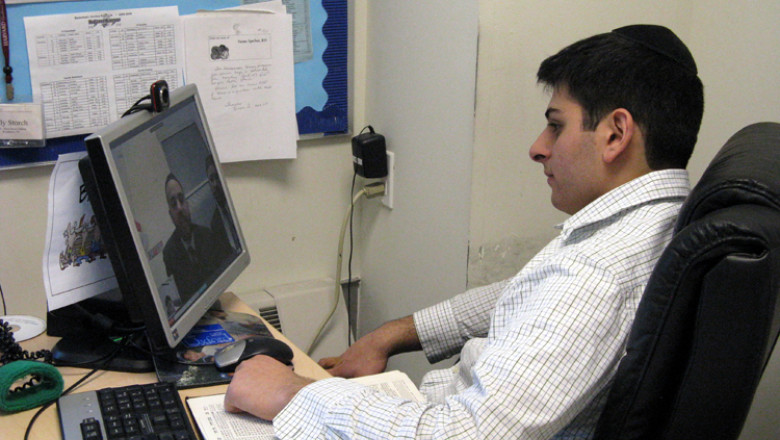 Studentii israelieni, agenti pe internet pentru combaterea antisemtismului Imagine