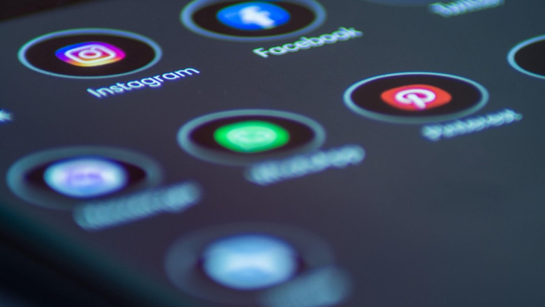 SUA acuza marile companii care detin retele sociale ca practica „supravegherea in masa” Imagine