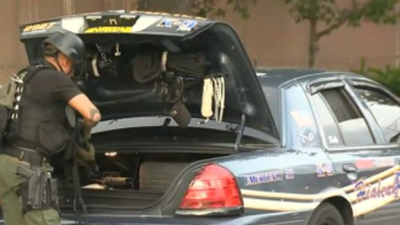 SUA. Politistii din Miami l-au ucis pe un barbat care impuscase mortal sase persoane Imagine