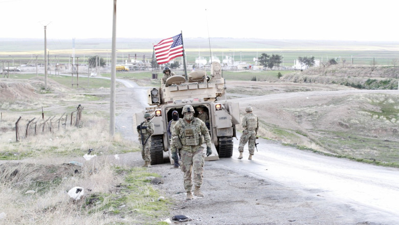 SUA pregatesc o evacuare partiala a ambasadei lor din Irak pe fondul riscurilor de securitate regionala (Reuters) Imagine