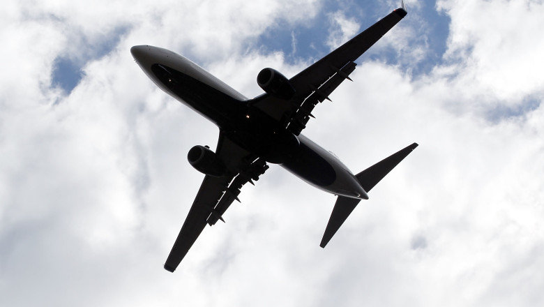 SUA. Trei membri ai grupului Stat Islamic care intentionau sa deturneze un avion au fost arestati Imagine