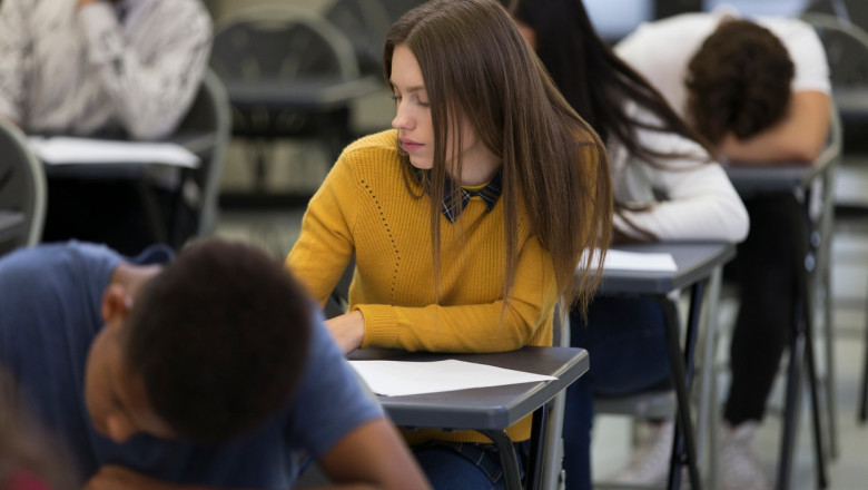 Subiectele si baremele la Matematica, la Bacalaureat 2022 Imagine