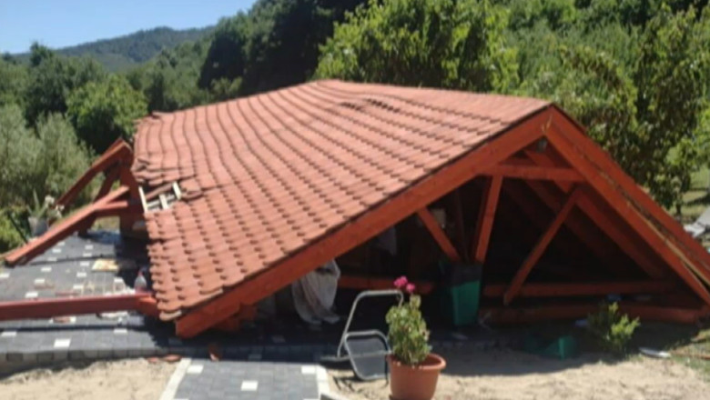 Subprefectul judetului Salaj a murit dupa ce acoperisul unui foisor s-a prabusit peste el Imagine
