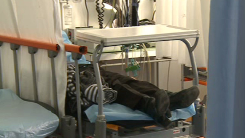 SUCEAVA. Mancarea bolnavilor era tinuta pe jos. Focarul de salmonella a izbucnit de la un pacient care a ajutat la prepararea hranei Imagine