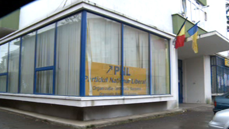 SUCEAVA. Probleme in USL - PNL si PSD au renuntat la sigla comuna Imagine