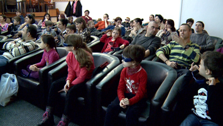 Sucevenii vad filme 3D printre stele si planete, in cladirea Observatorului Astronomic Imagine