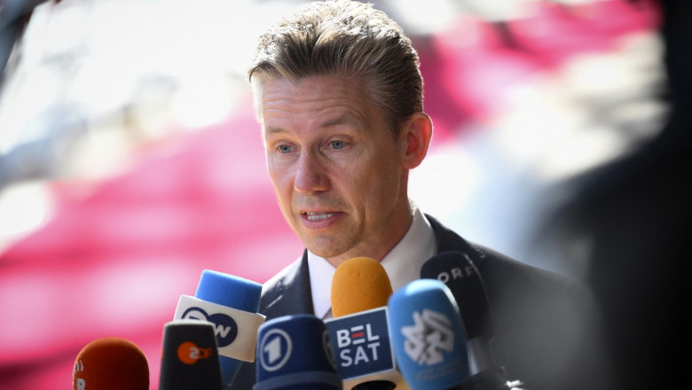 Suedia extinde ajutorul pentru Ucraina si anunta un pachet militar record cu munitii, drone si echipamente navale Imagine