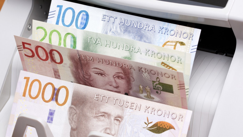 Suedia si Norvegia revin la platile in numerar din cauza amenintarilor Rusiei. Oamenii sunt sfatuiti sa aiba economii cash Imagine