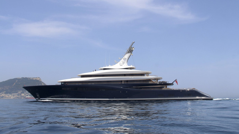 Superiahtul lui Bill Gates este de vanzare. „Breakthrough”, o ambarcatiune alimentata cu hidrogen, valoreaza 645 de milioane de dolari Imagine