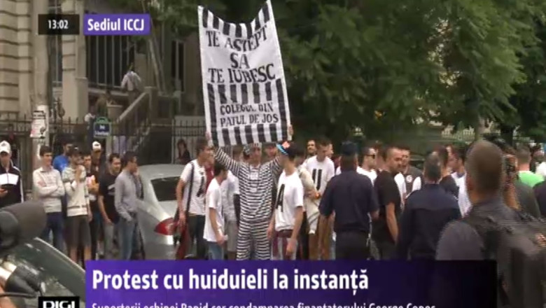 Suporterii rapidisi, protest la instanta. Ei vor ca George Copos sa ajunga dupa gratii Imagine