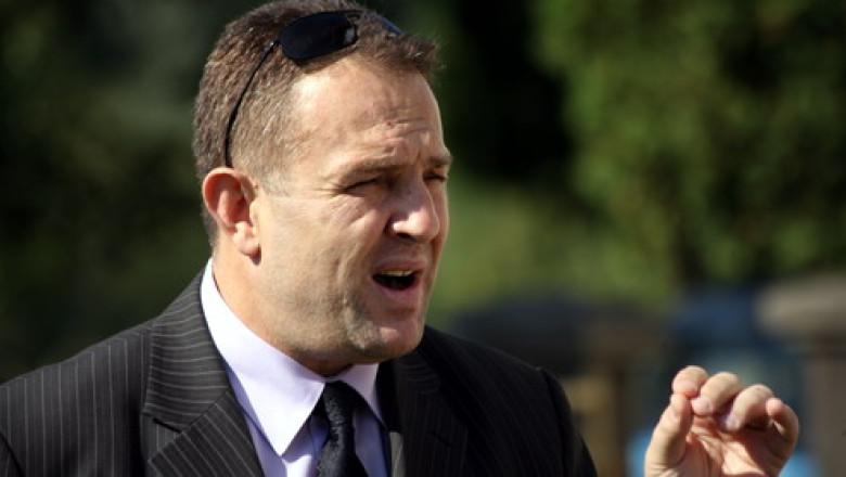 Suprefectul Capitalei va demisiona pentru a ocupa o functie de conducere la clubul Pandurii Targu Jiu Imagine