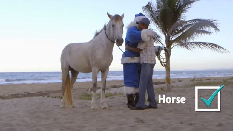 Surpriza de Craciun intr-un sat sarac din Republica Dominicana, din partea unei companii aeriene Imagine