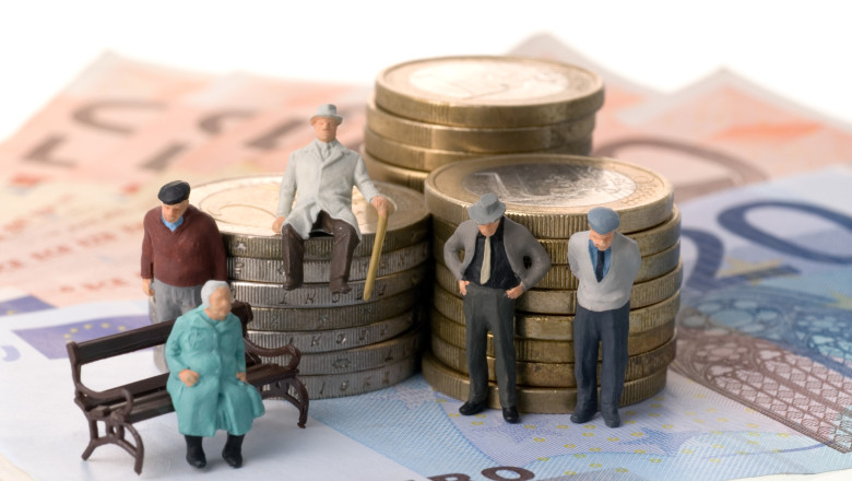 Surse: Guvernul nu aproba azi modificarile la Pilonul 2 de pensii. Proiectul limiteaza dreptul pensionarilor de a-si retrage banii Imagine