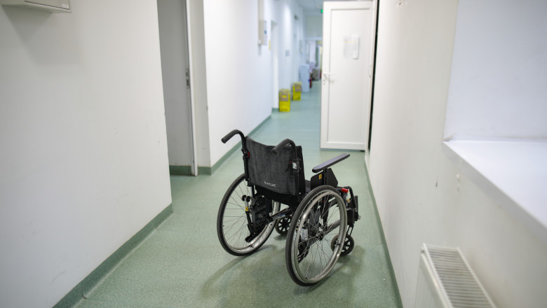 Surse: Ordonanta de urgenta care obliga angajatii pensionari din spitale si institutii publice sa plece din functie va fi modificata Imagine