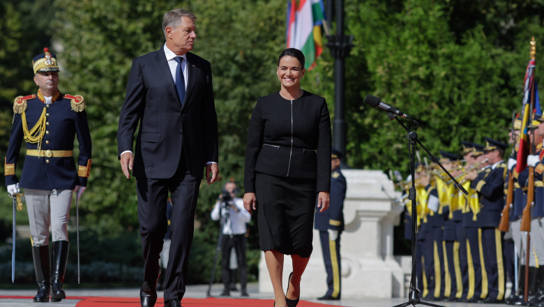 Surse: Presedintele Klaus Iohannis merge in prima vizita oficiala in Ungaria Imagine