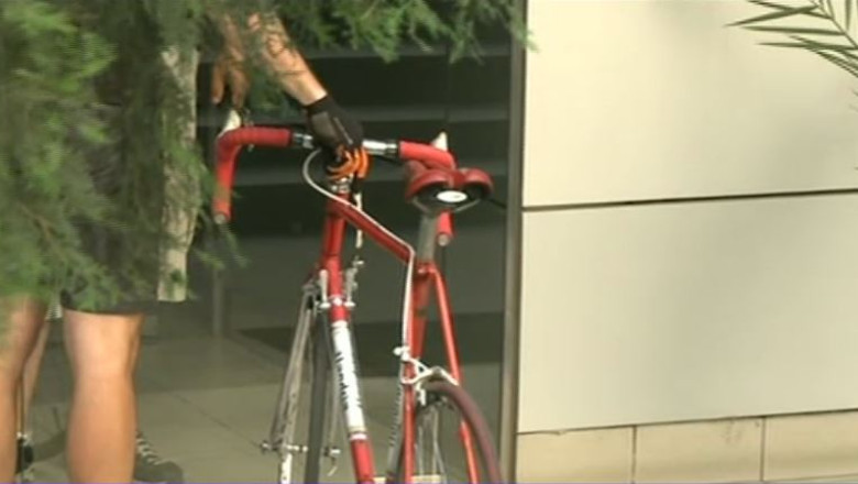 Suspiciuni de frauda la Federatia de Ciclism: cumparaturi de la magazine de haine in loc de echipamente Imagine