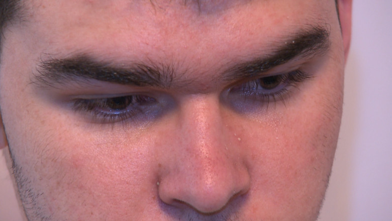 Sute de insotitori ai persoanelor cu handicap au fost trimisi in somaj Imagine