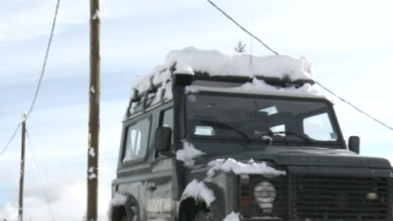 Sute de locuinte au ramas fara curent electric in Suceava Imagine